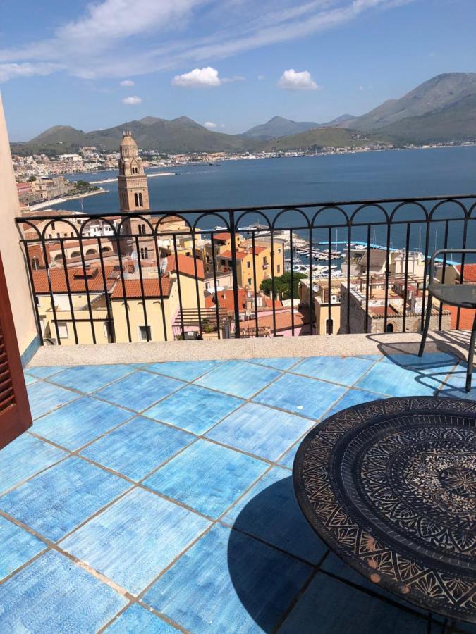 Le Suite Guarinelli B&B Gaète Extérieur photo
