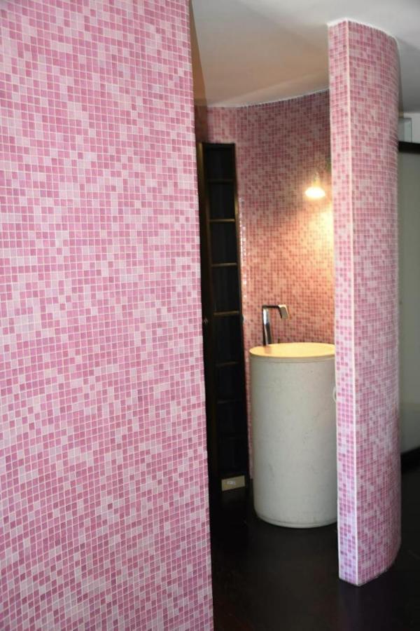 Le Suite Guarinelli B&B Gaète Extérieur photo